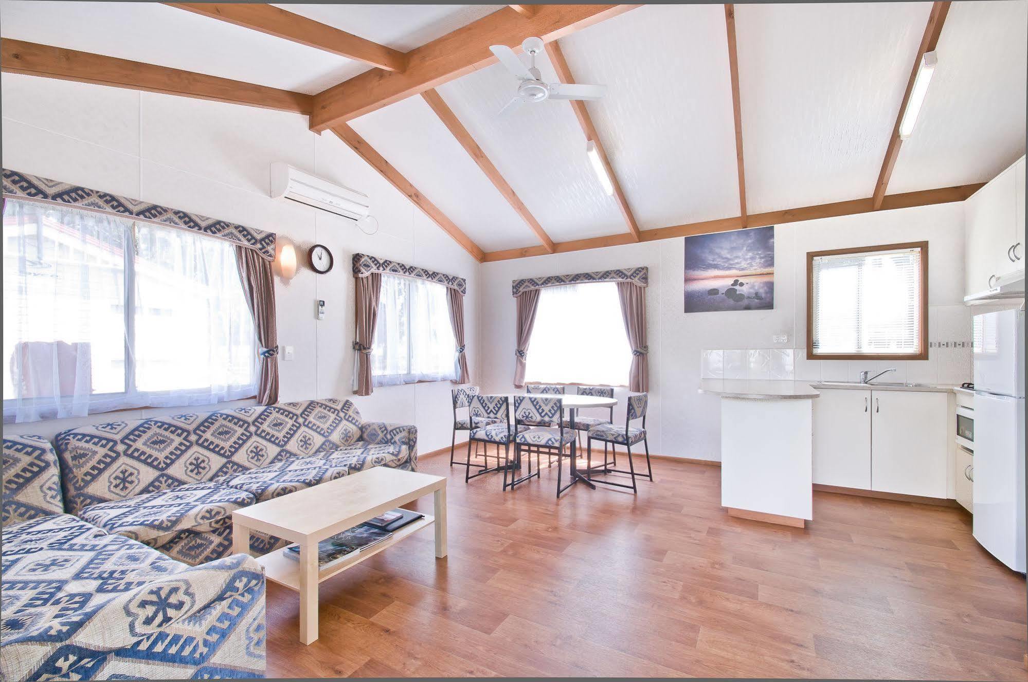Warragul Gardens Holiday Park Zewnętrze zdjęcie